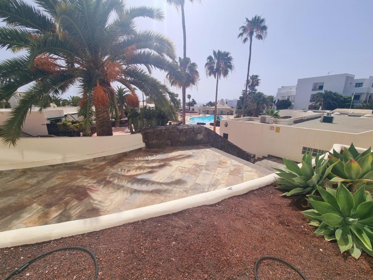 Luxury Apartamento Luz De Mar Complejo Playa Roca Costa Teguise Bagian luar foto