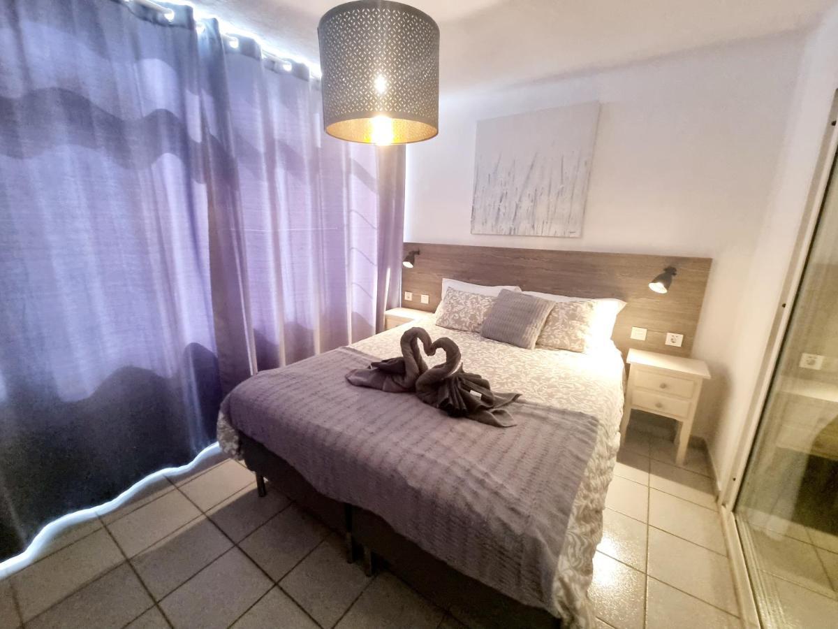 Luxury Apartamento Luz De Mar Complejo Playa Roca Costa Teguise Bagian luar foto