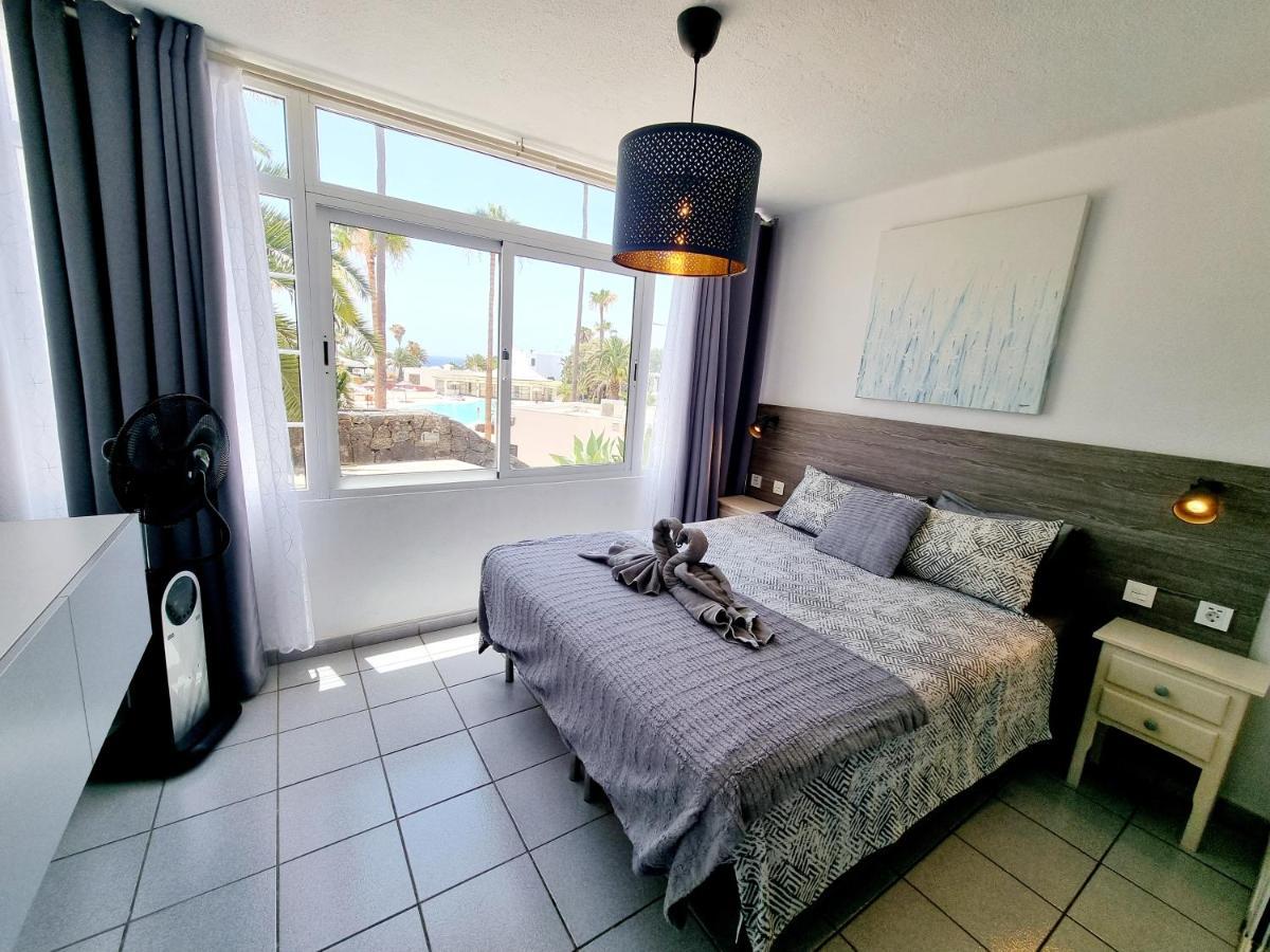 Luxury Apartamento Luz De Mar Complejo Playa Roca Costa Teguise Bagian luar foto